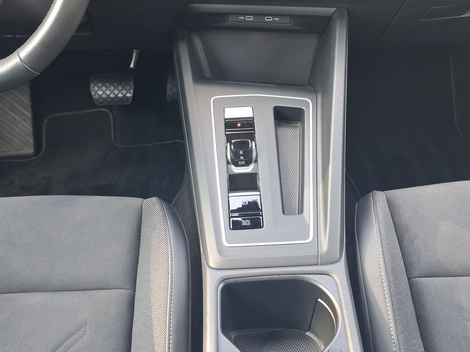 Volkswagen Golf - Bild 11