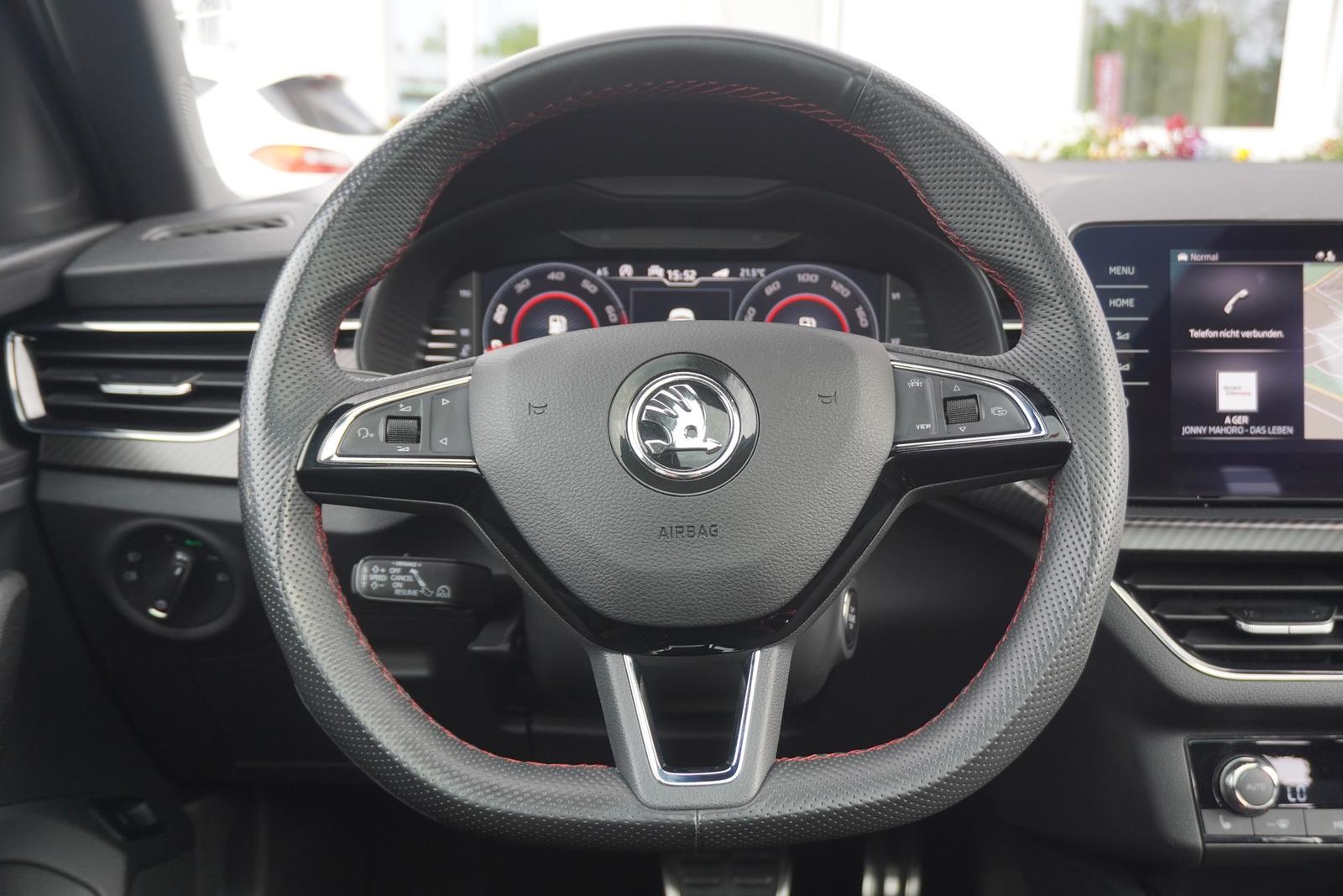 Skoda Kamiq 1.0 TSI DSG Monte Carlo LED Navi Panorama