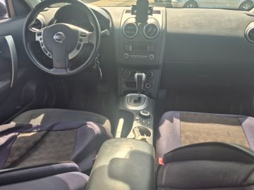 Nissan Qashqai - 12