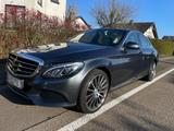 Mercedes-Benz C 300 Vollausstattung - scheckheftgepflegt - TÜV - Mercedes-Benz C 300 in Saarbrücken