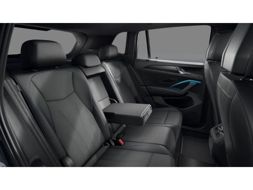 Tiguan R-Line 2.0l TSI 4MOTION DSG StHz AhK Lede