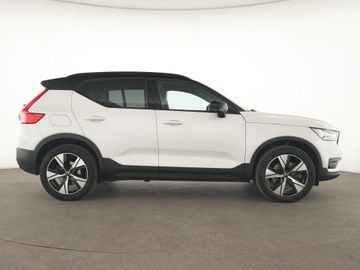 Volvo XC40 - 5