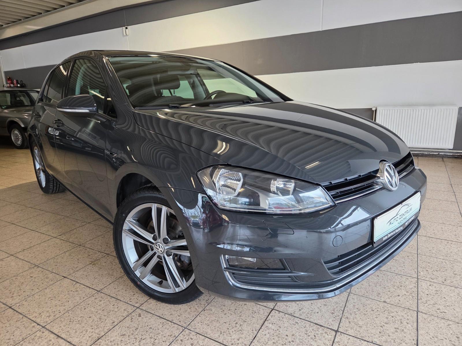Volkswagen Golf VII Lim. Lounge BMT**HU AU NEU**