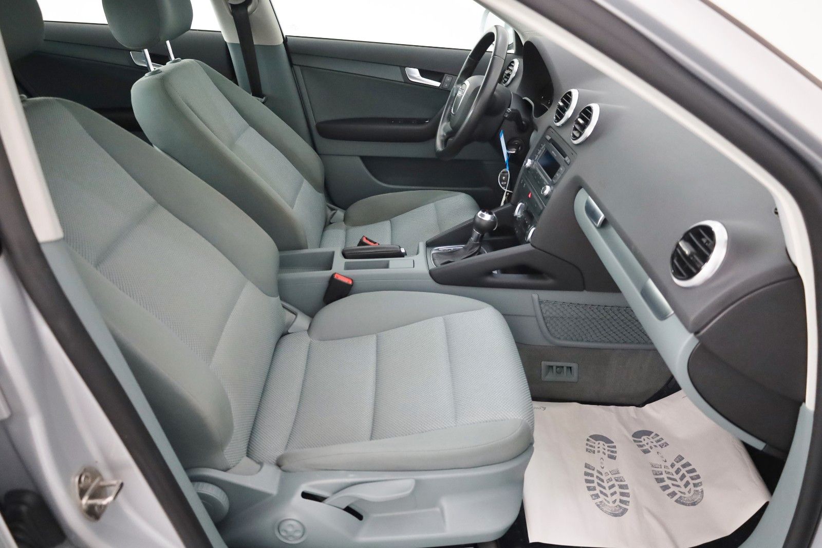 Fahrzeugabbildung Audi A3 Sportback 1.4TFSI Attraction Xenon,SH,PDC,AHK