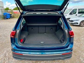 Volkswagen Tiguan - 5