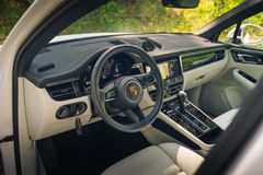 PORSCHE Macan S*CHRONO*PANO*PDLS+*ACC*360*BICOLOR*MEMORY