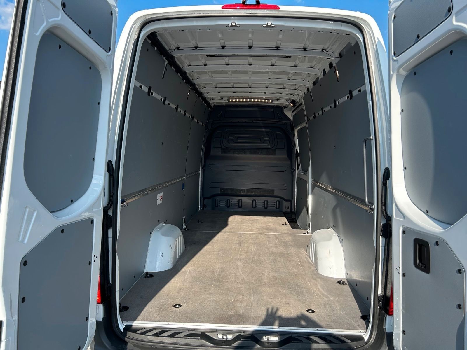 Fahrzeugabbildung Mercedes-Benz Sprinter III  317 CDI L3H2 Navi AHK