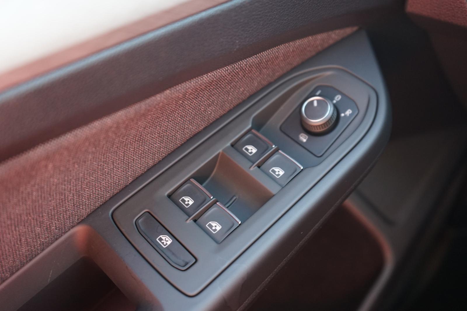 Volkswagen Golf VIII 1.5 TSI Life LED Navi Kamera Bluetooth, миниатюра 23