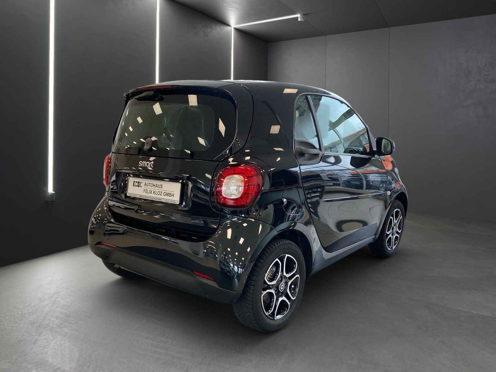 Fahrzeugabbildung Smart fortwo coupe*prime*Automat*Pano*SHZ*Cool&Audio*