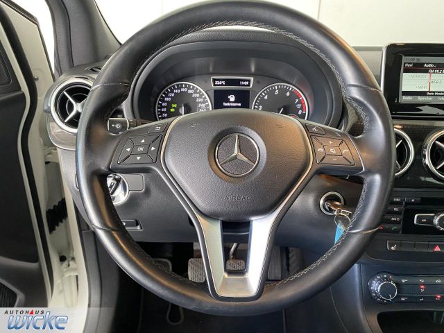 B -Klasse 1.6 B 180 NAVI KLIMA LM FELGEN PANO