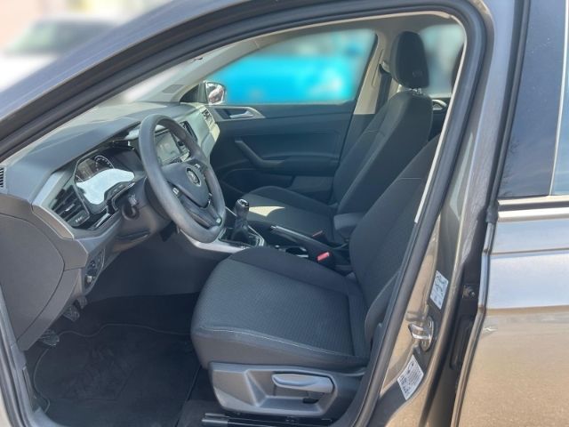 Fahrzeugabbildung Volkswagen Polo VI Comfortline Dyn. Kurvenlicht SHZ Notbrem