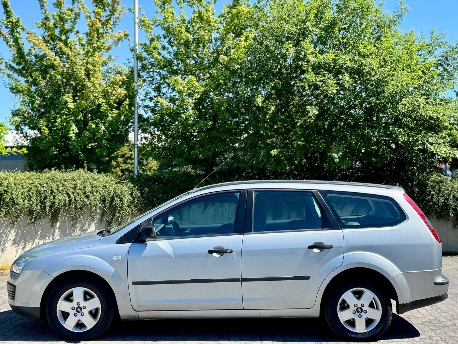 Ford Focus 2005 — photo 5