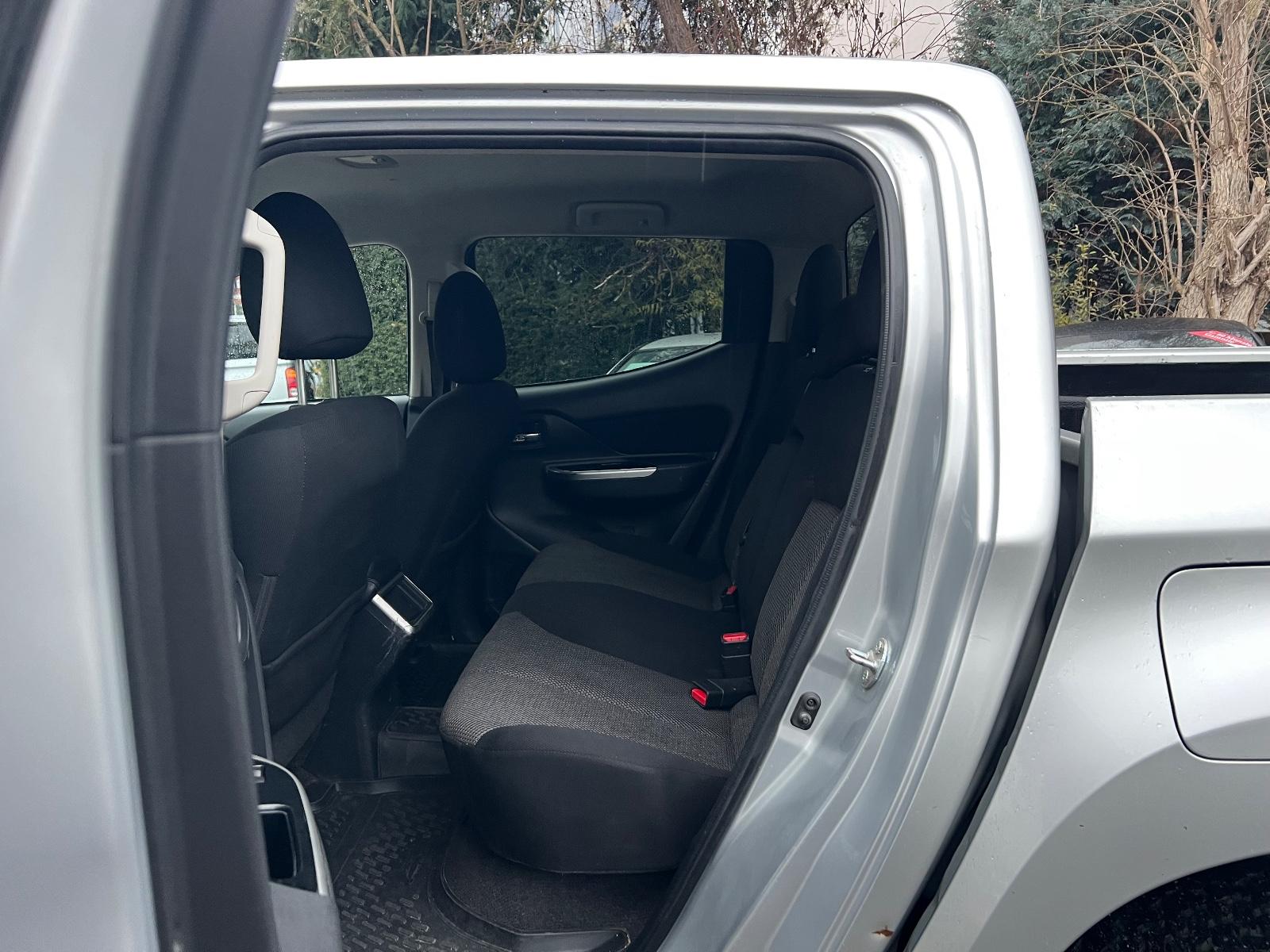 Mitsubishi L200/Doppelkabine 4WD/Kamera/Navi/Euro6/AHK