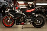 Aprilia RS 660 - SUPER MOTO VON 501 BIS 750 CCM