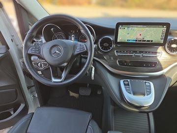Mercedes V 250 - 11