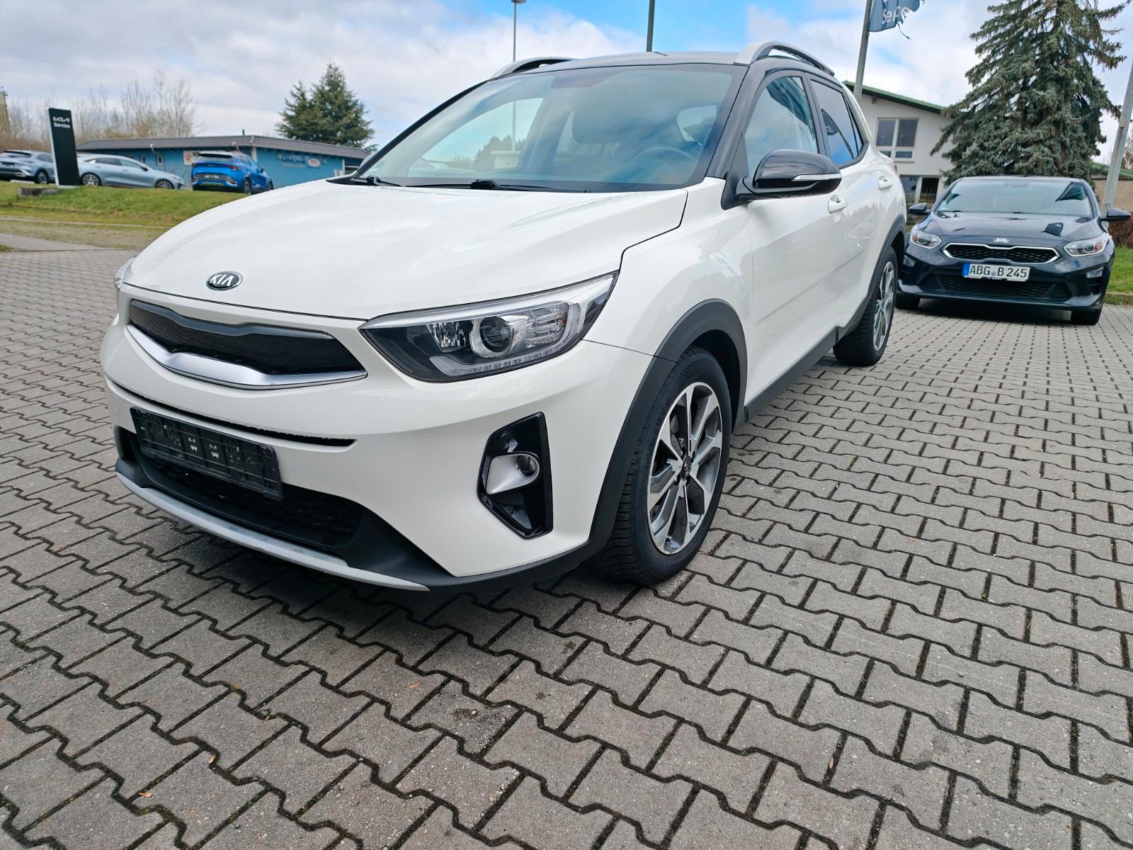 Kia Stonic 1.0T 120 Dream Team Navi/17"/Kamera/SHeiz