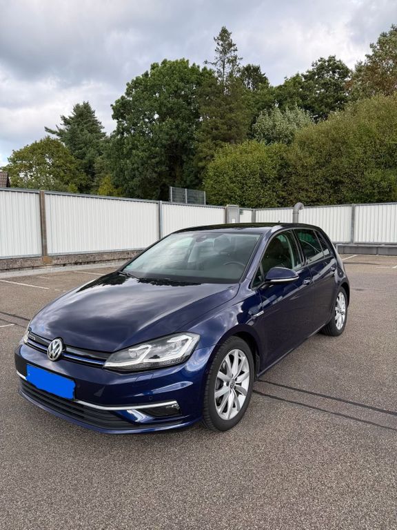 Image of Volkswagen Golf