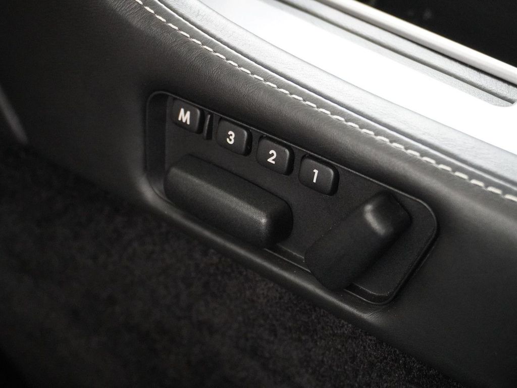 Aston Martin DB9 Volante 5.9 V12 Touchtronic NL Auto |  navi