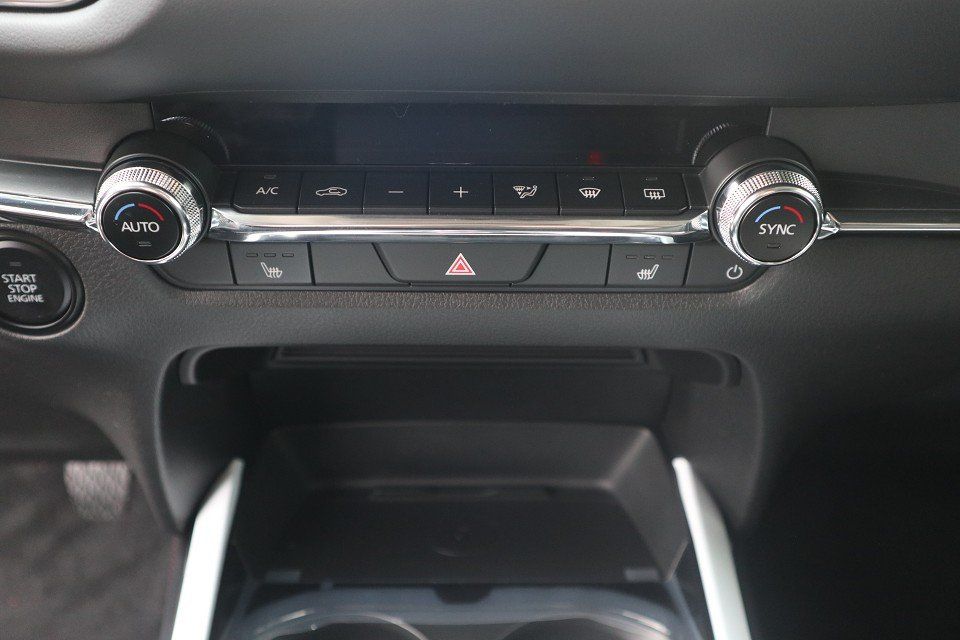 Fahrzeugabbildung Mazda CX-30 2025 M-Hybrid Homura G-140 NAVI ACAA SHZ H