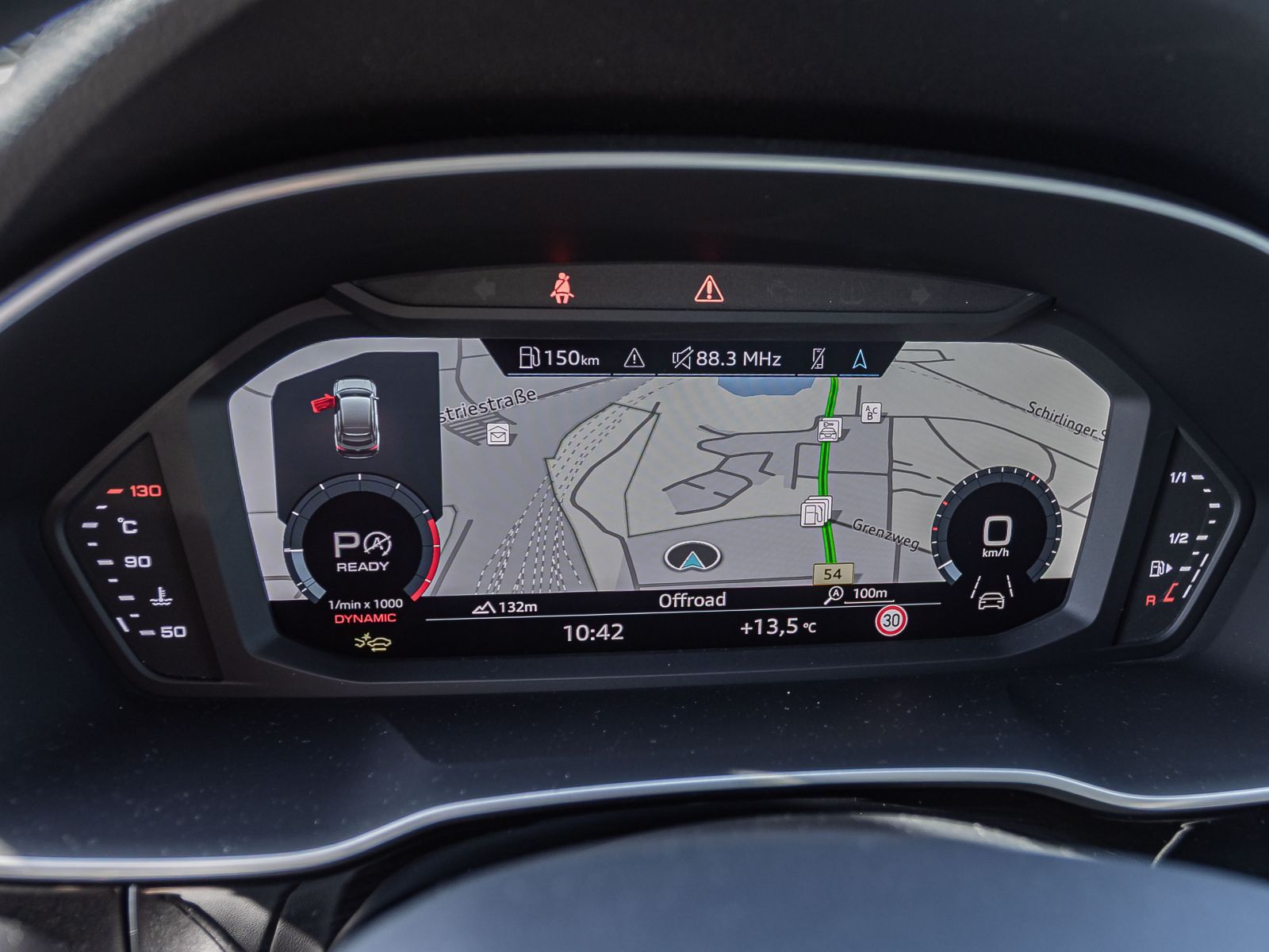 Audi Q3 - Bild 12