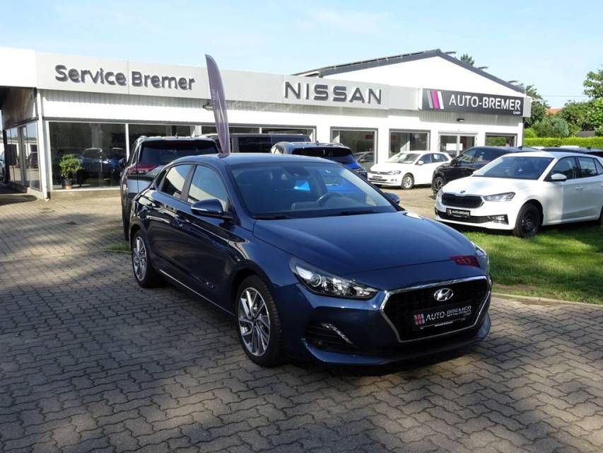 Fahrzeugabbildung Hyundai i30 i 30  Fastback 1.4 T-GDI  Trend