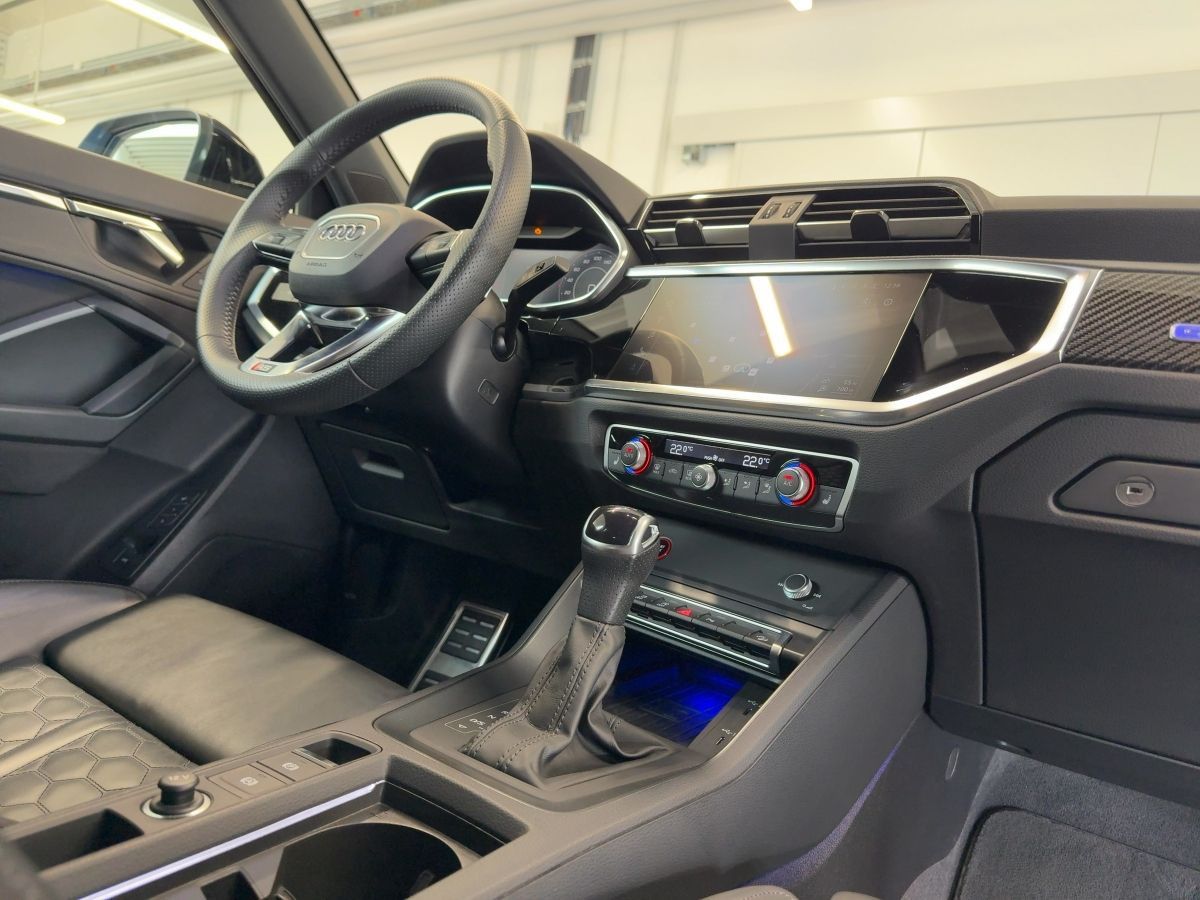 Audi RSQ3 - Bild 14