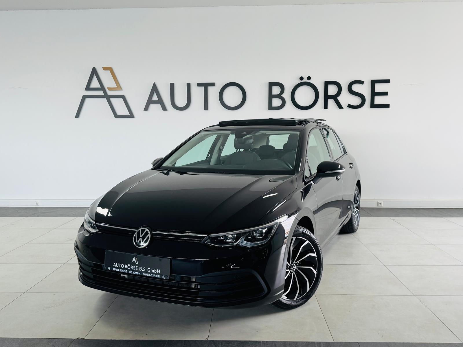 Volkswagen Golf VIII lim. Life eTSI DSG*PANO*ACC*MATRIX*STH