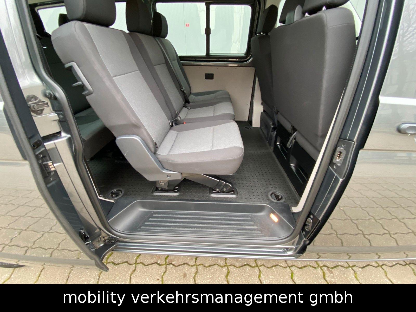 Volkswagen T6 Kombi lang DSG Rollstuhl Rampe AHK Klima Navi