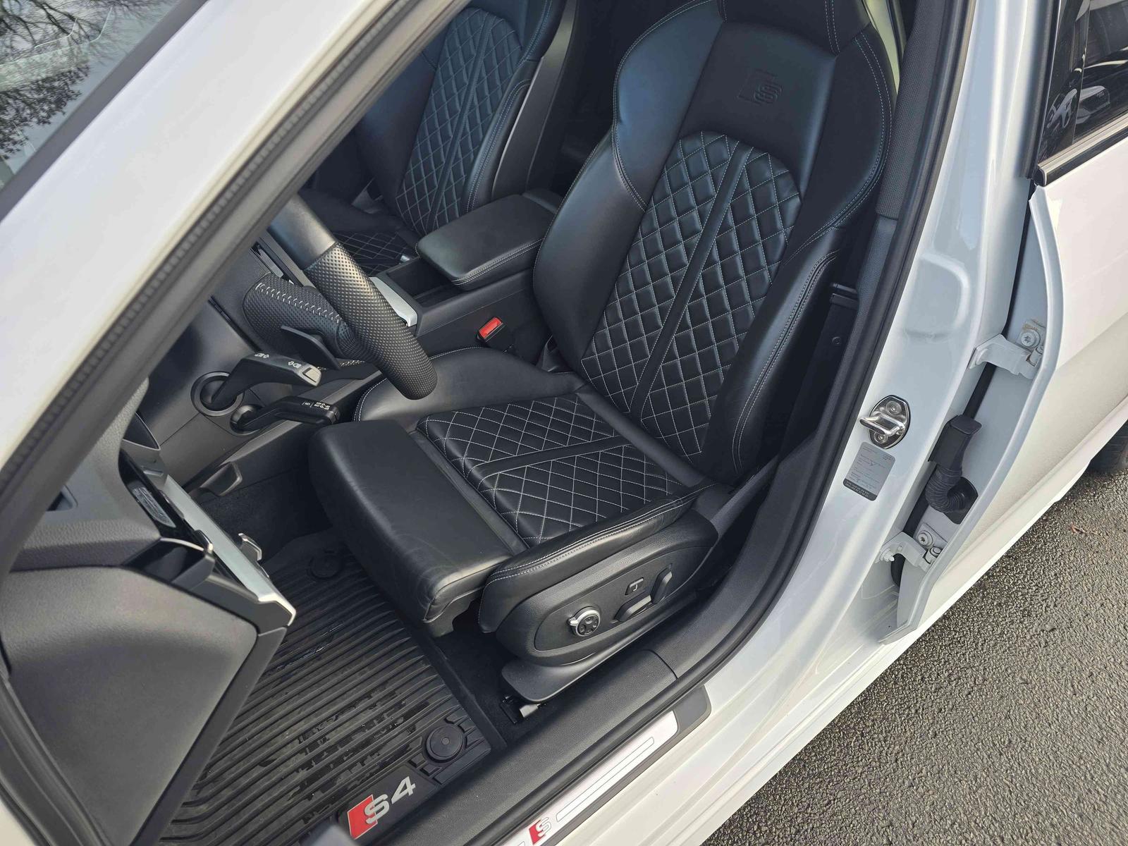 Audi S4 Avant 3.0 TDI quattro*DAB*LED*PANO-DACH*AHK*8