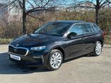 Skoda 1.0TSi 130 Premium Side Ass. KAMERA eHK LM17"AHK - Gebrauchtwagen in Tschechische Republik