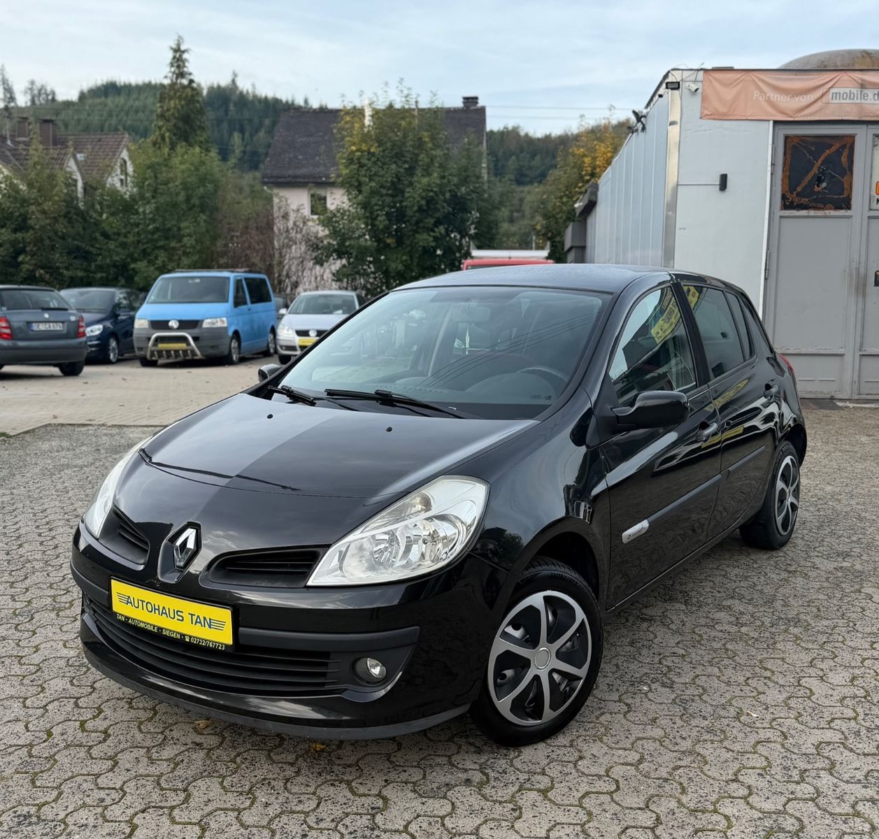 Fahrzeugabbildung Renault Clio III*Klima