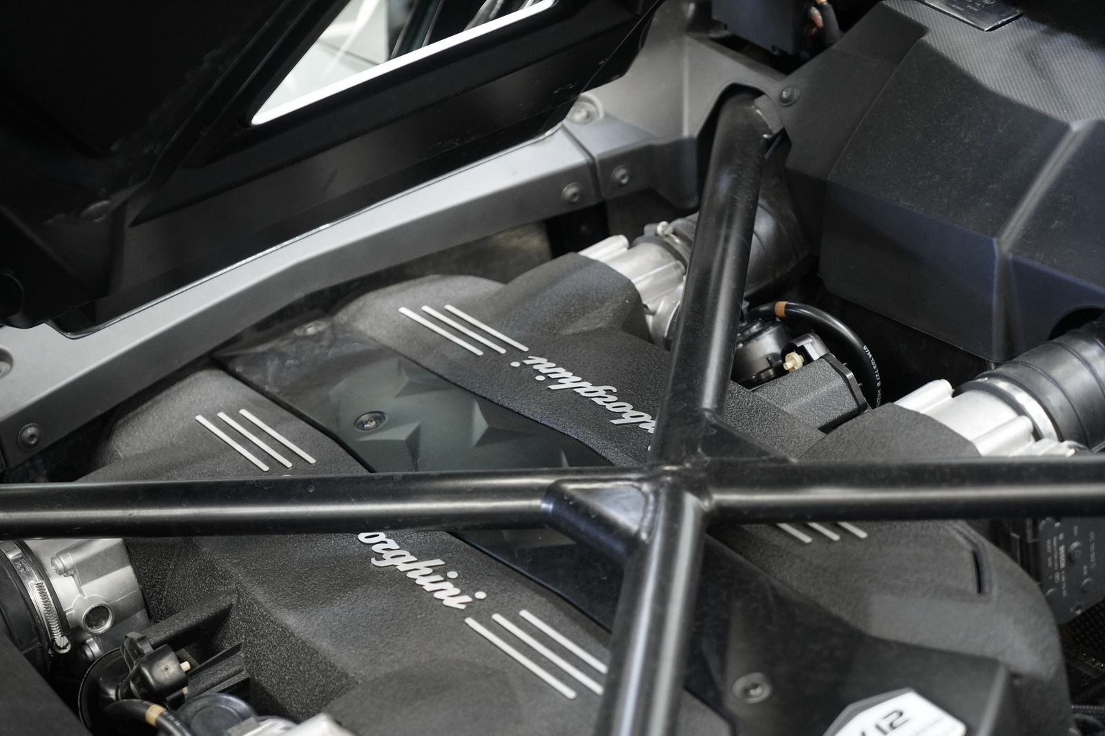 Lamborghini Aventador