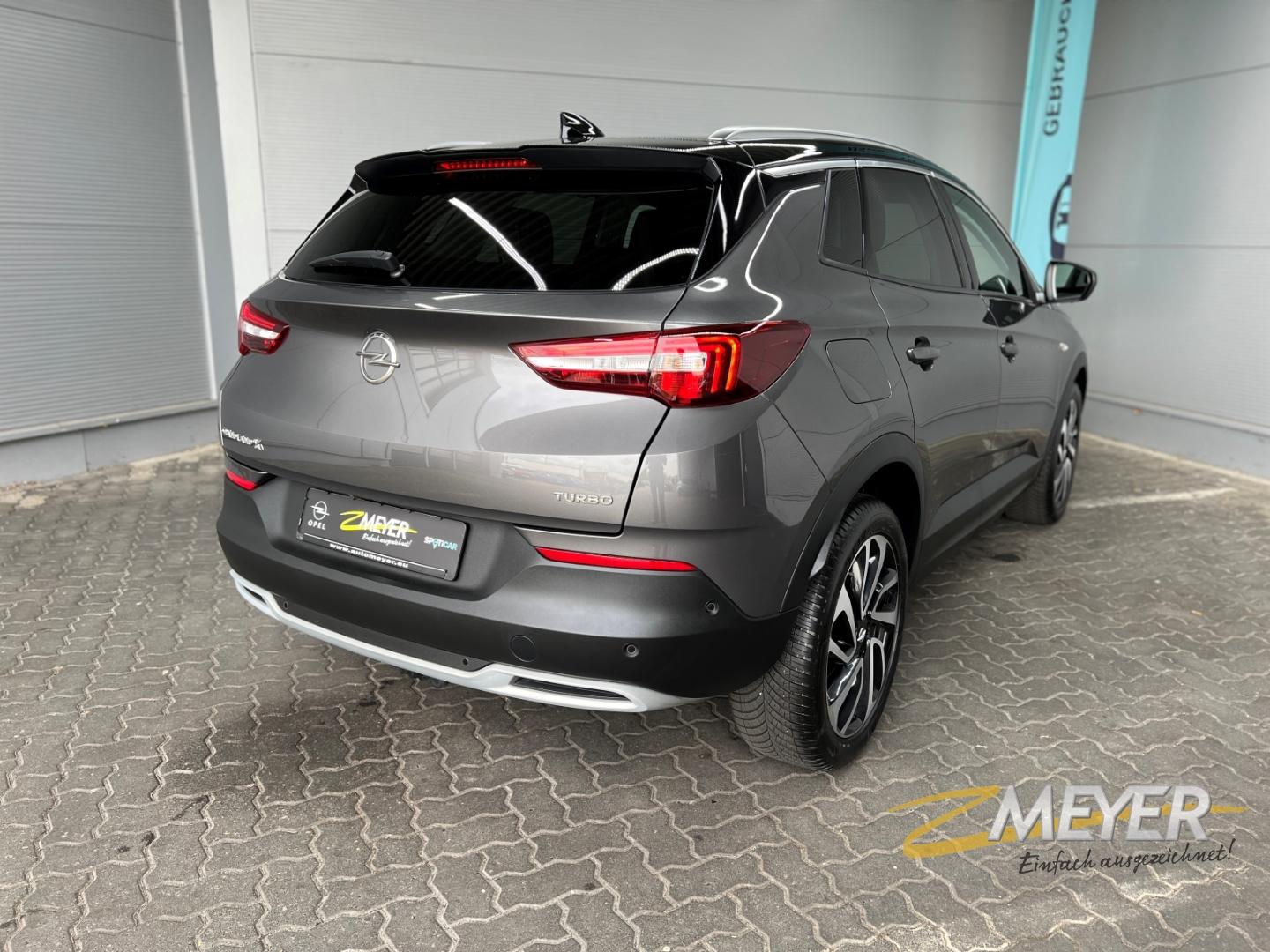 Opel Grandland X Ultimate 1.2 MT6 AHK PDC SHZ LHZ AGR