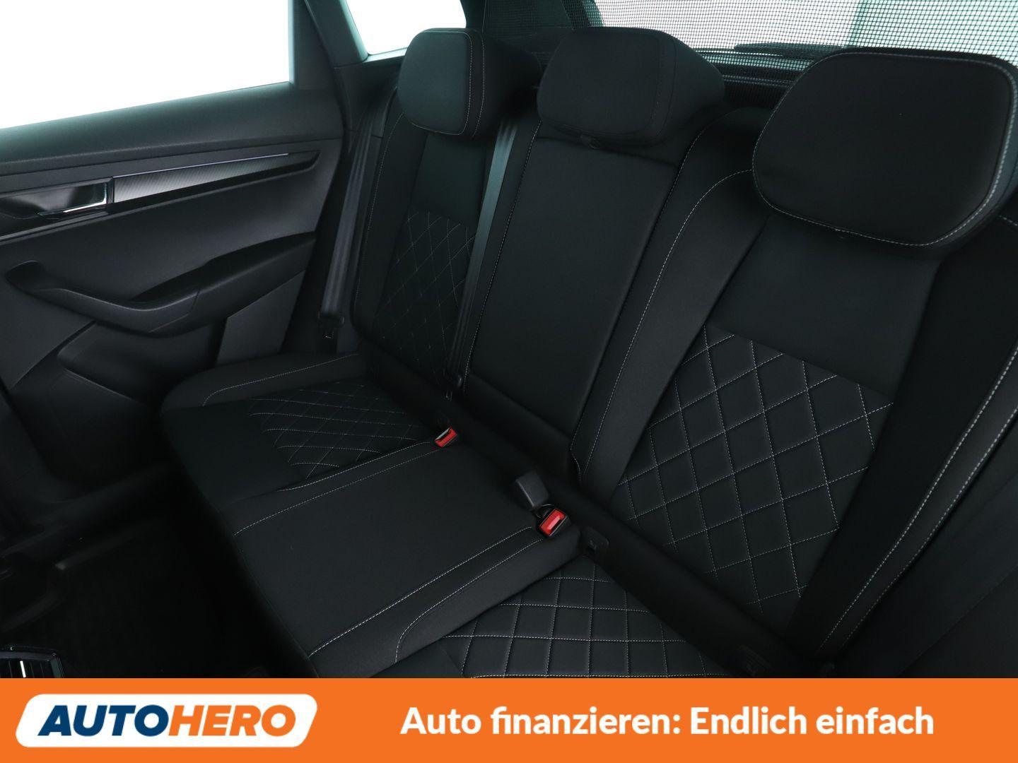 Skoda Karoq 1.5 TSI ACT SportLine Aut.*NAVI*LED*TEMPO*
