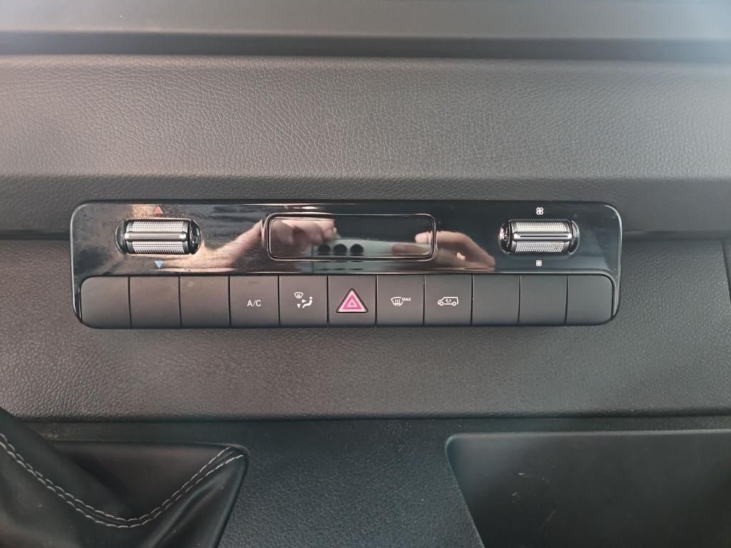 Fahrzeugabbildung Mercedes-Benz Sprinter 316 Kasten L2H1 LED AHK 2Sitze MBUX SHZ