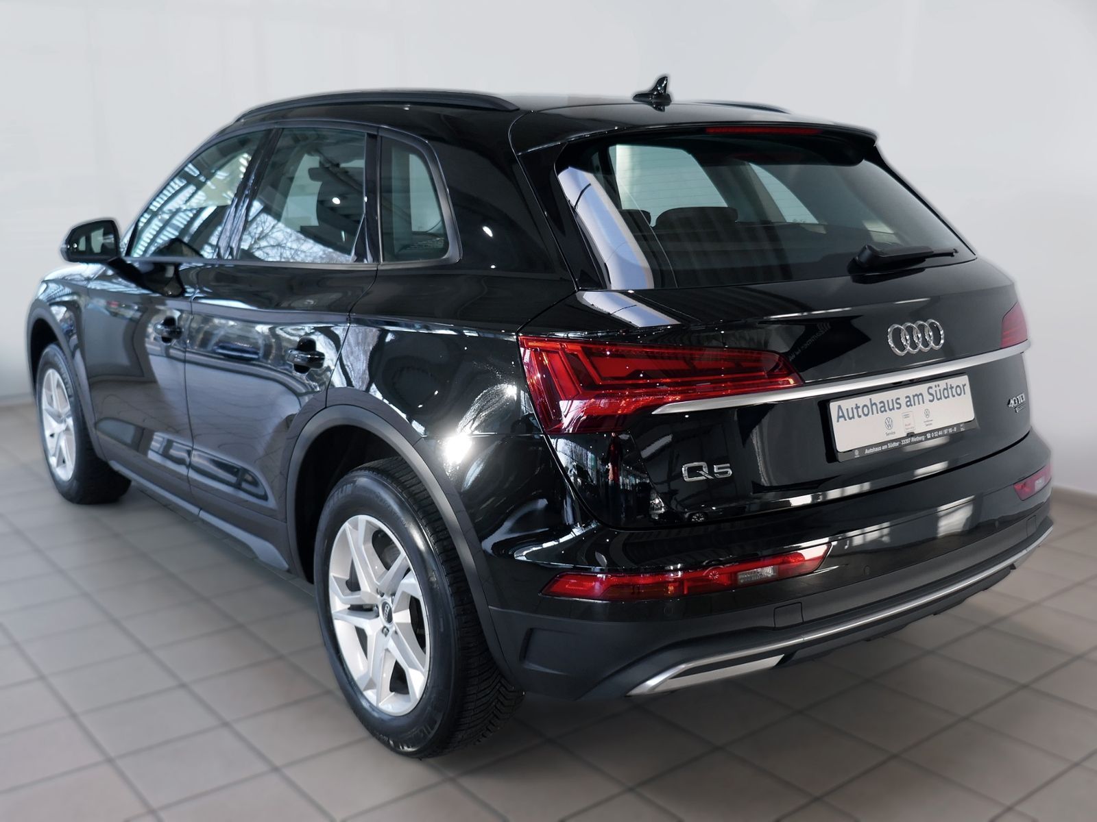 Fahrzeugabbildung Audi Q5 40 TDI quattro S tronic | LED RFK Navi
