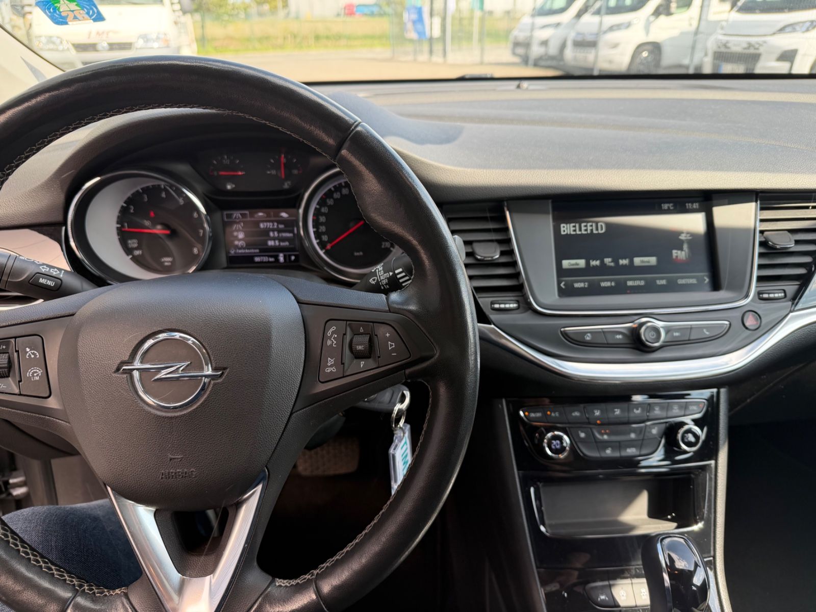 Fahrzeugabbildung Opel Astra K Sports Tourer Elegance 1.4 Autom.