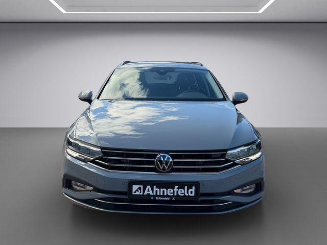 Passat Variant 2.0 TDI Business DSG FACEL. LED