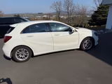 Mercedes-Benz A 200 - Automatik  - weiße Mercedes-Benz A 200