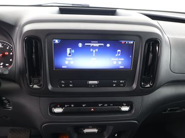 Mercedes Vito - 11