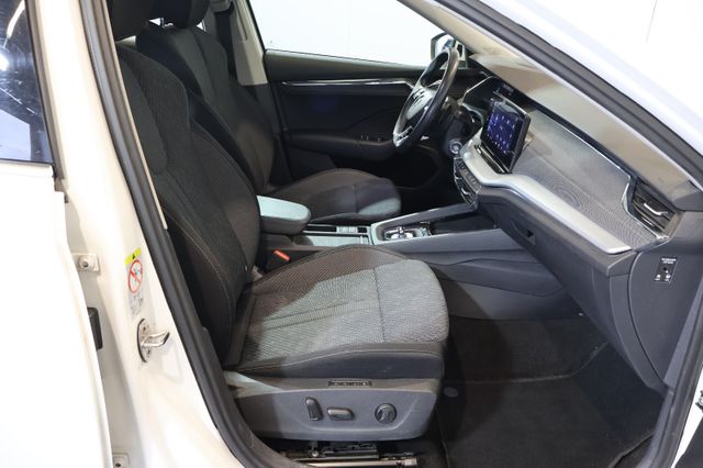 Skoda Octavia 2.0 TDI Style HUD+AID+KEY+MEM+LED+AHK