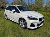 BMW 216 Active Tourer 216i M Sport M Sport - BMW 216 Active Tourer mit Panoramadach