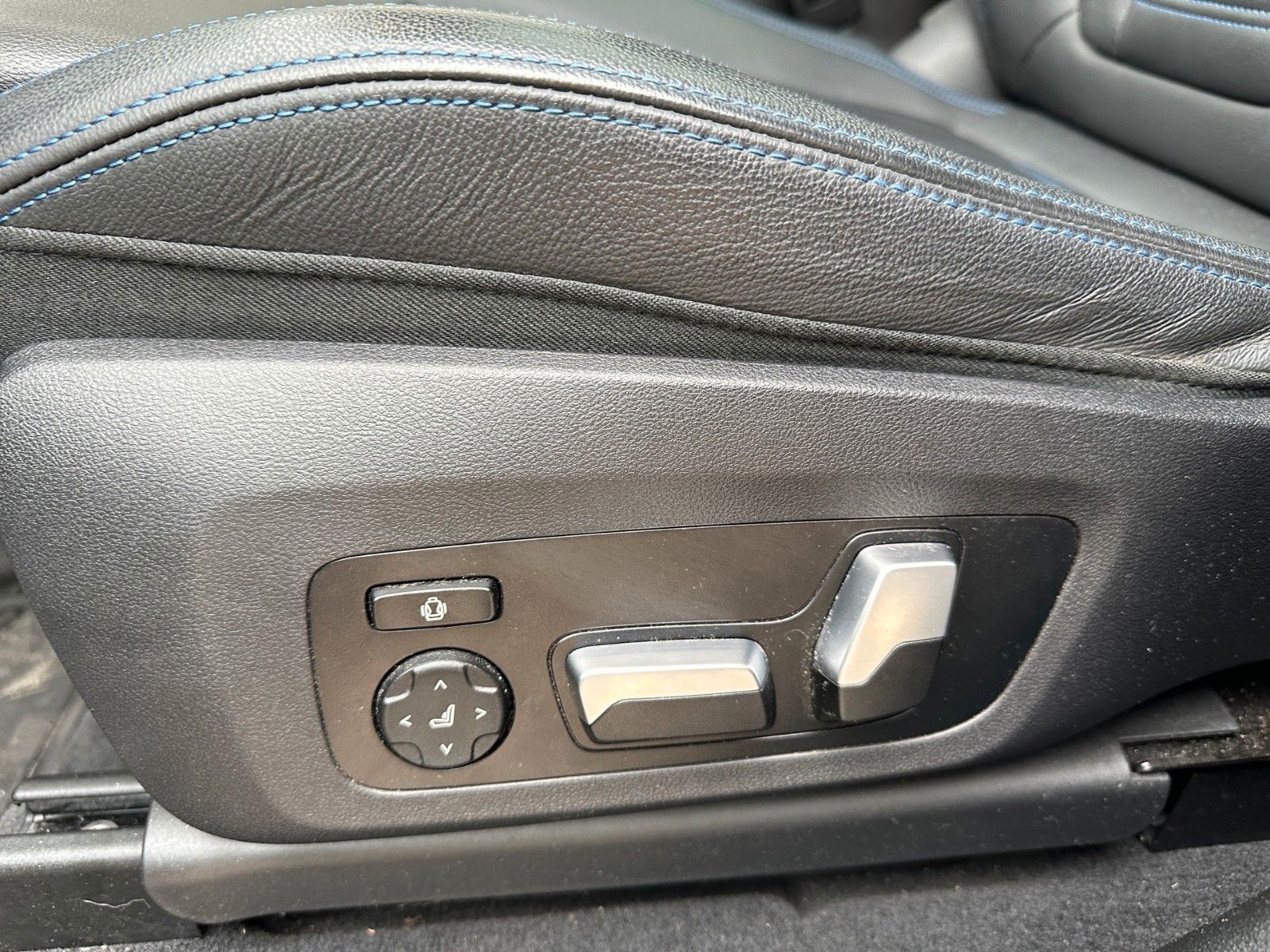 BMW X3 M40 d – Bild 21