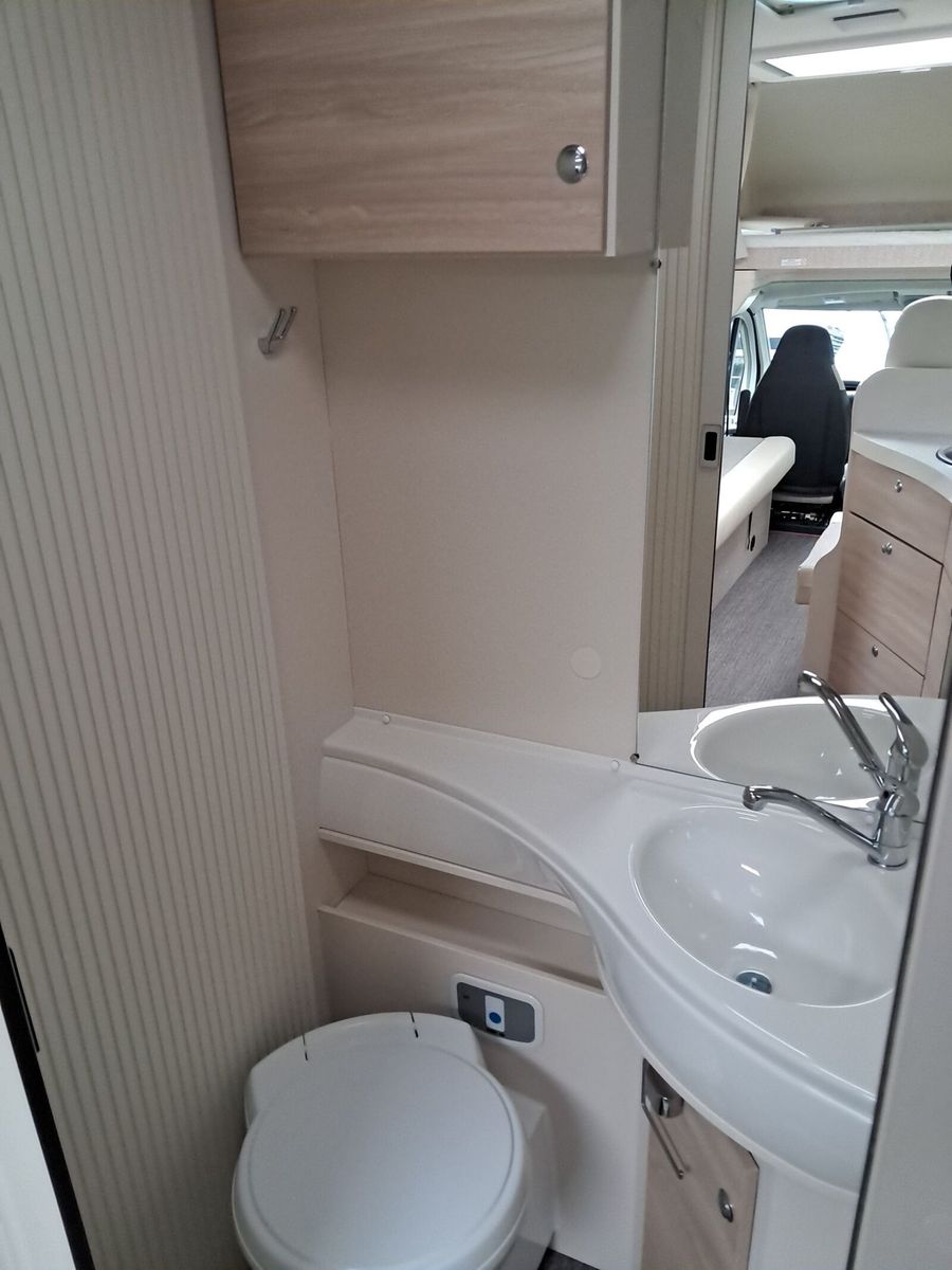 Fahrzeugabbildung Eura Mobil Activa One AO 630 LS Markise + Fahrradträger