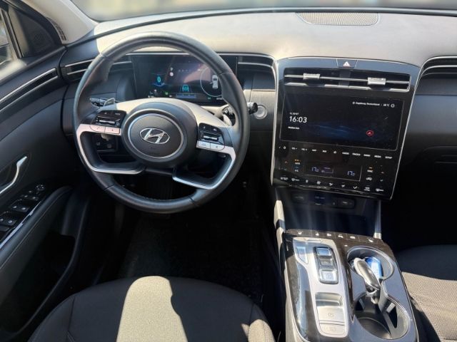 Fahrzeugabbildung Hyundai Tucson Trend Hybrid 2WD +KLIMA+RFK+PDC+LED+UVM+