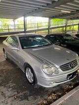 Mercedes-Benz CLK 270 CDI ELEGANCE Elegance - Mercedes-Benz CLK 270 aus 2003