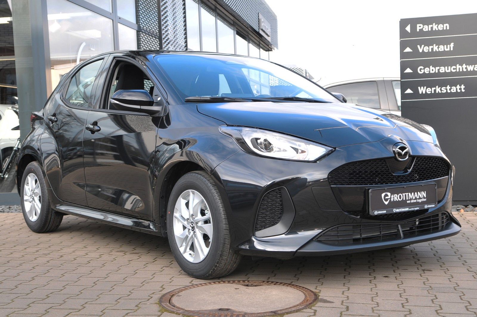 Mazda 2 Hybrid - Bild 12