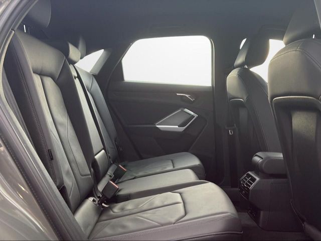 Q3 SPORTBACK 35 TDI S TRONIC