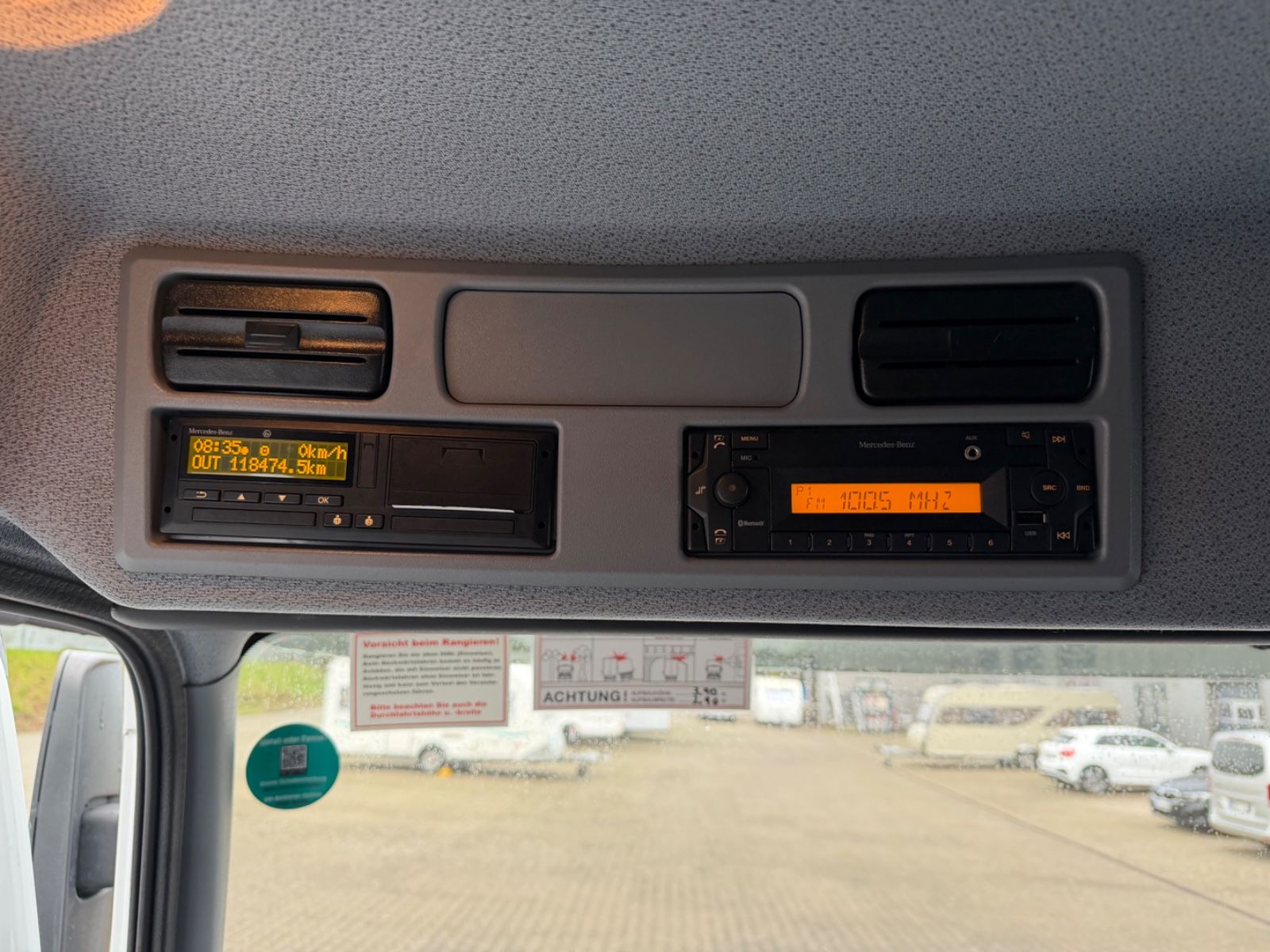 Fahrzeugabbildung Mercedes-Benz Atego 818L Koffer LBW