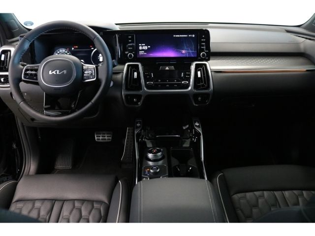 Fahrzeugabbildung Kia Sorento Spirit 4WD 2.2 CRDi Panoramadach/LED